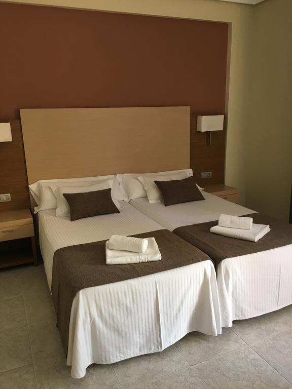 Rosabel Hotell Benidorm Eksteriør bilde