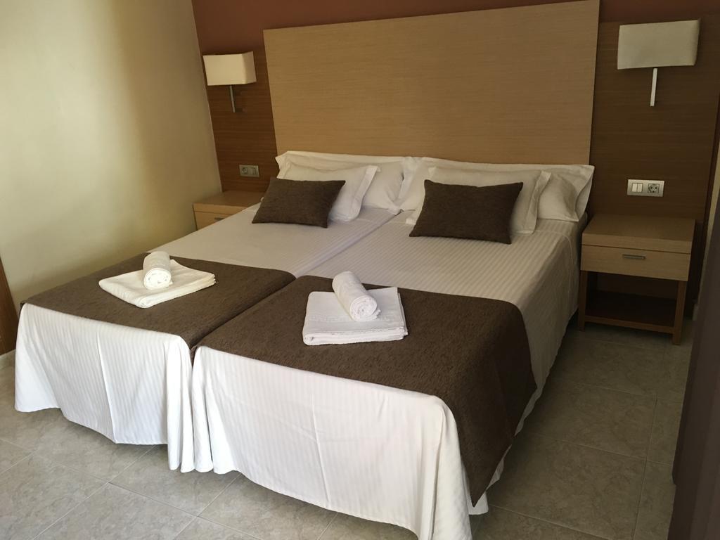 Rosabel Hotell Benidorm Eksteriør bilde